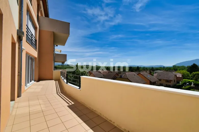 Appartement à vendre à Saint-Genis-Pouilly (10)