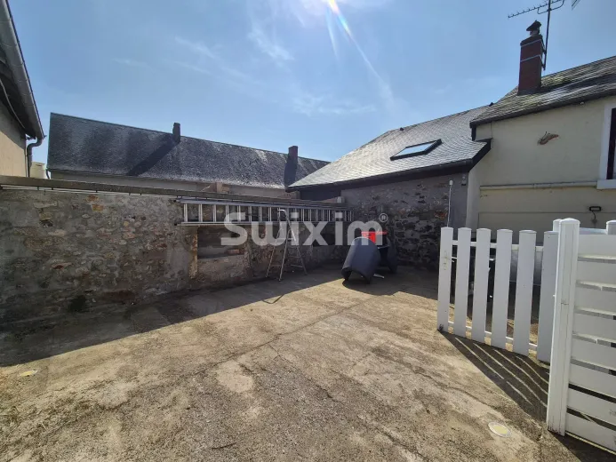 Maison à vendre à Saint-Pereuse (10)