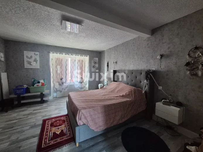 Maison à vendre à Saint-Pereuse (17)