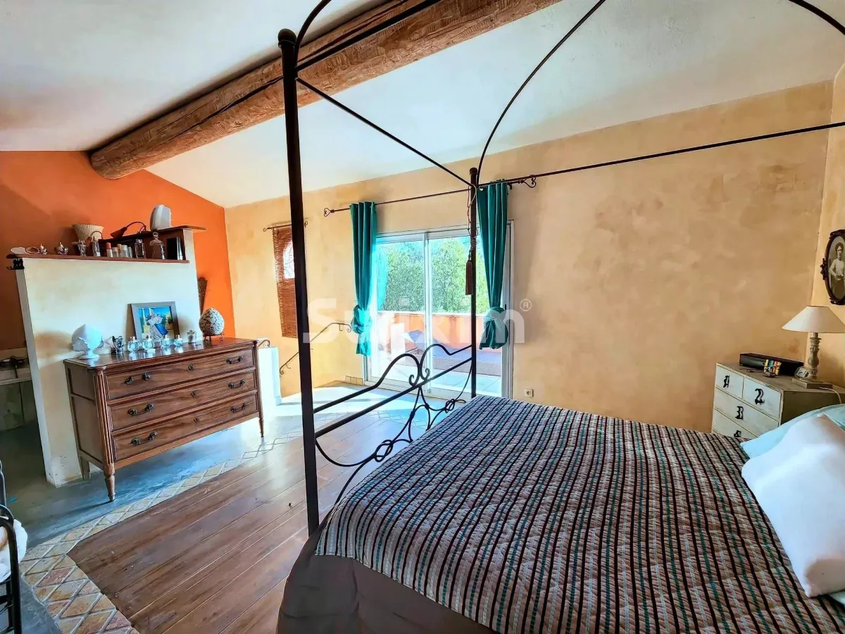 Maison à vendre à Les Arcs - Propriété de charme sur un terrain de 2hectares avec piscine - Smart Propylaia (6)