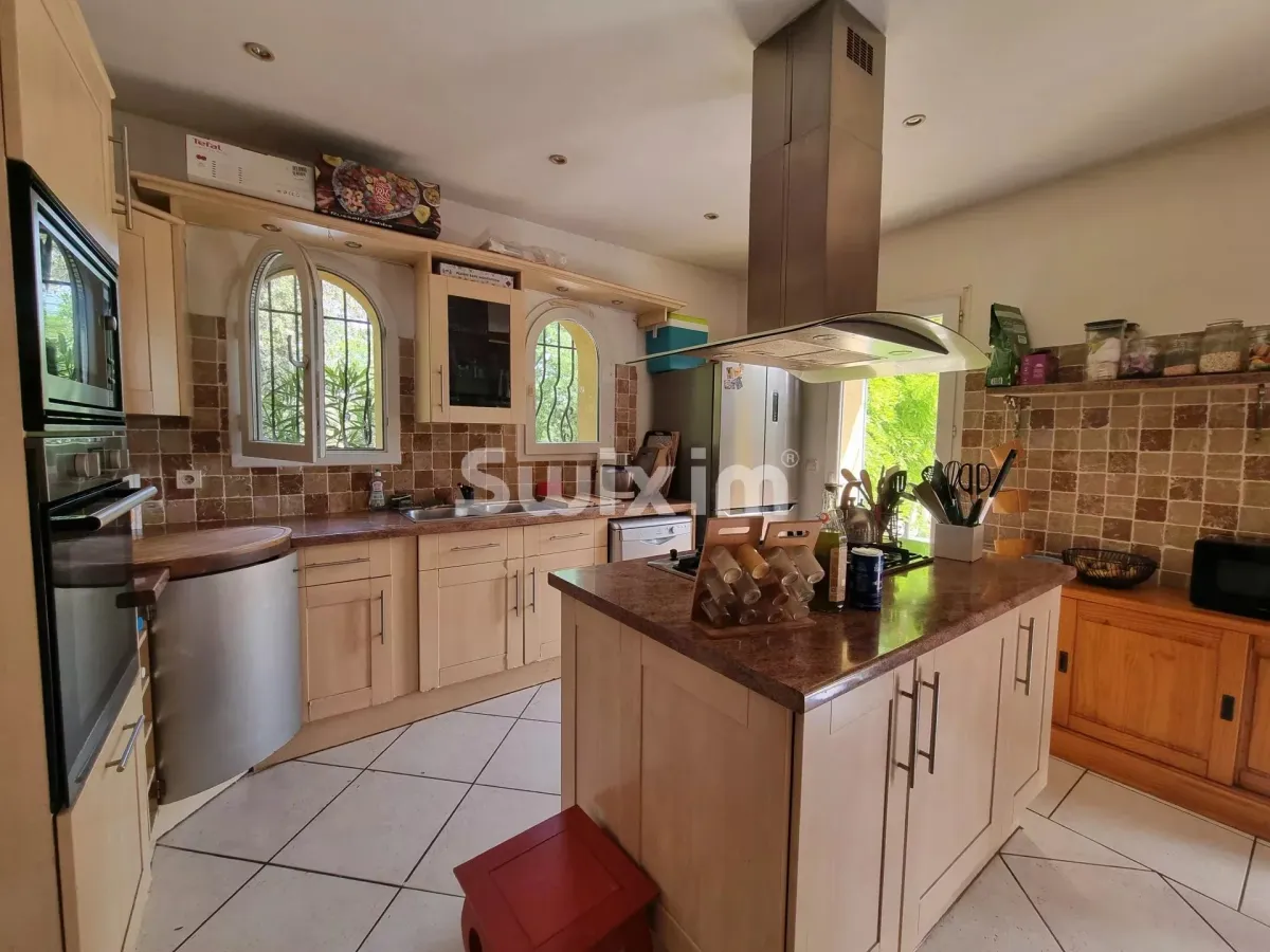 Appartement à vendre à Vidauban - haut de villa vue dégagée avec Piscine - Smart Propylaia (6)