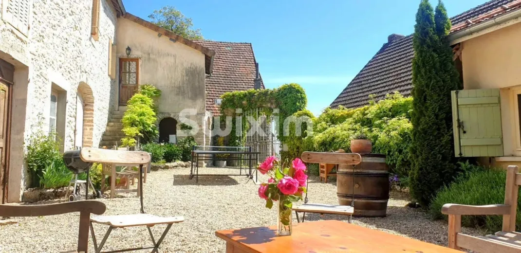 Casa in vendita a Beaune
