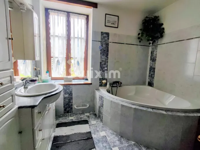 Casa in vendita a Beaune (10)