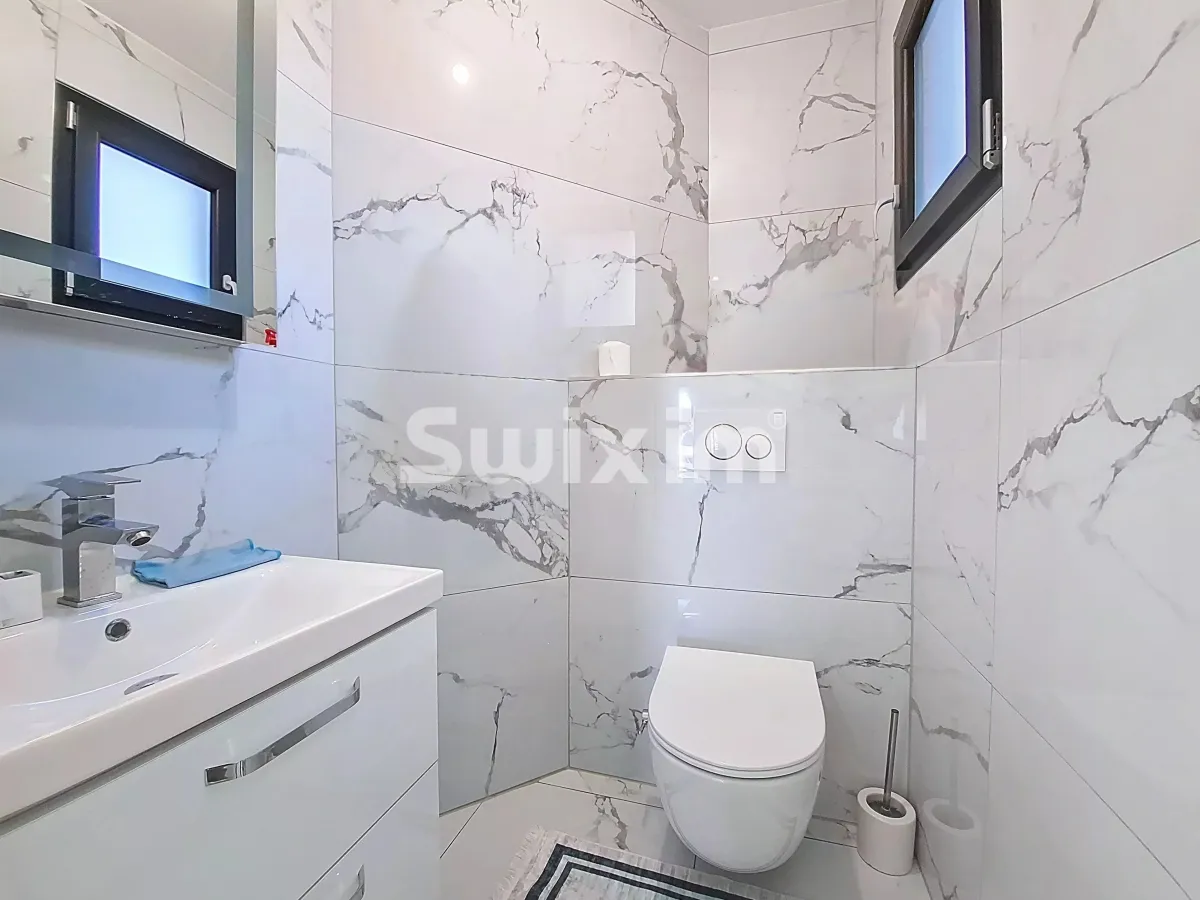 Maison à vendre à Brion - Maison individuelle T5 de 142m2 avec garage fermer sur terrain de 595m2! - Smart Propylaia (12)