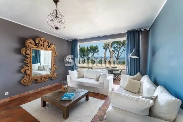 Maison à vendre à La Cadiere-D'azur (4)