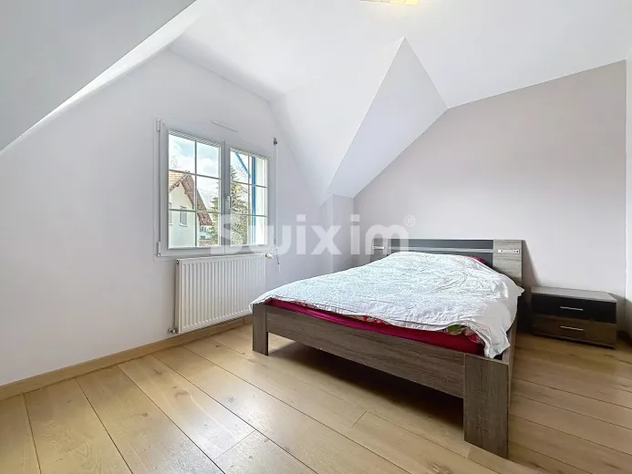 Maison à vendre à Saint-Genis-Pouilly (9)
