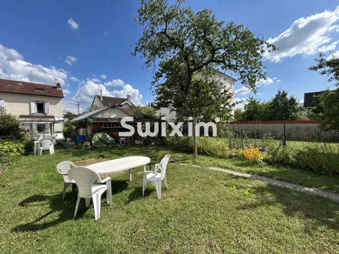 Haus zu verkaufen in Lons-Le-Saunier (10)