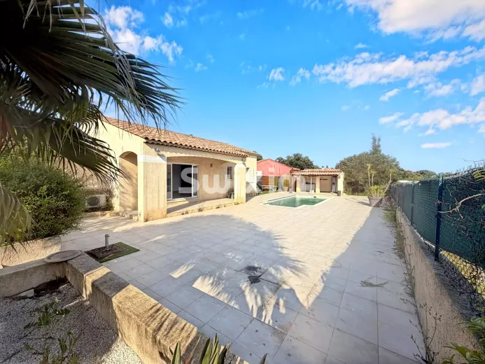 Maison à vendre à Roquebrune-Sur-Argens (10)