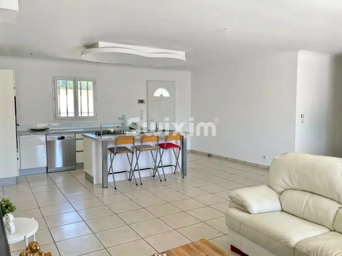 Maison à vendre à Roquebrune-Sur-Argens (11)