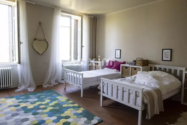 Maison à vendre à Les Maillys (6)