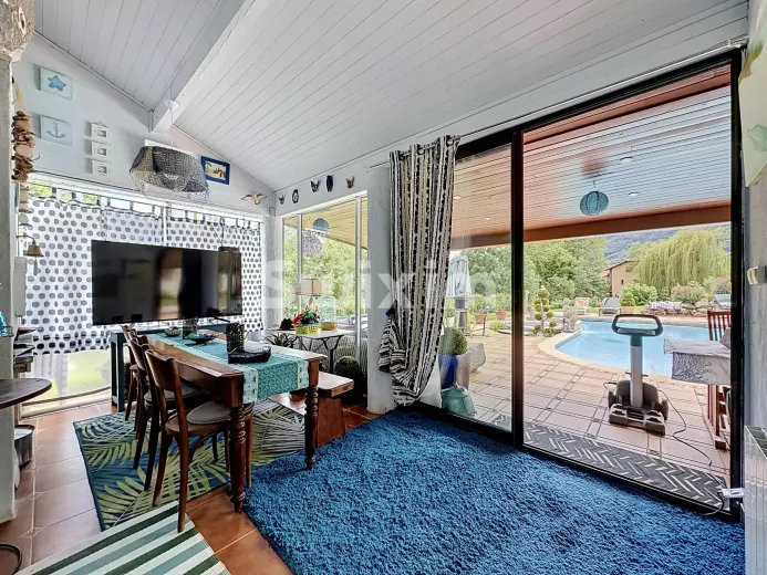 Maison à vendre à Farges (11)