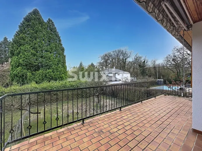 House for sale in Saint-Genis-Pouilly (5)