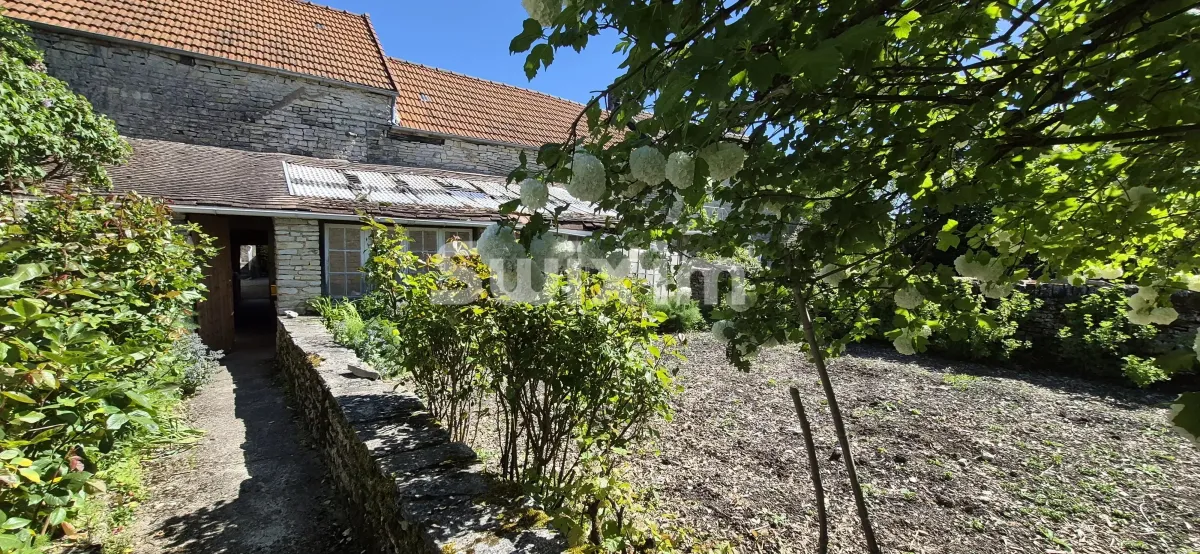 Haus zu verkaufen in Noyers - Smart Propylaia (8)