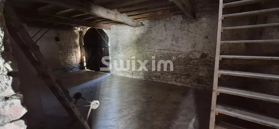 Haus zu verkaufen in Noyers - Smart Propylaia (10)