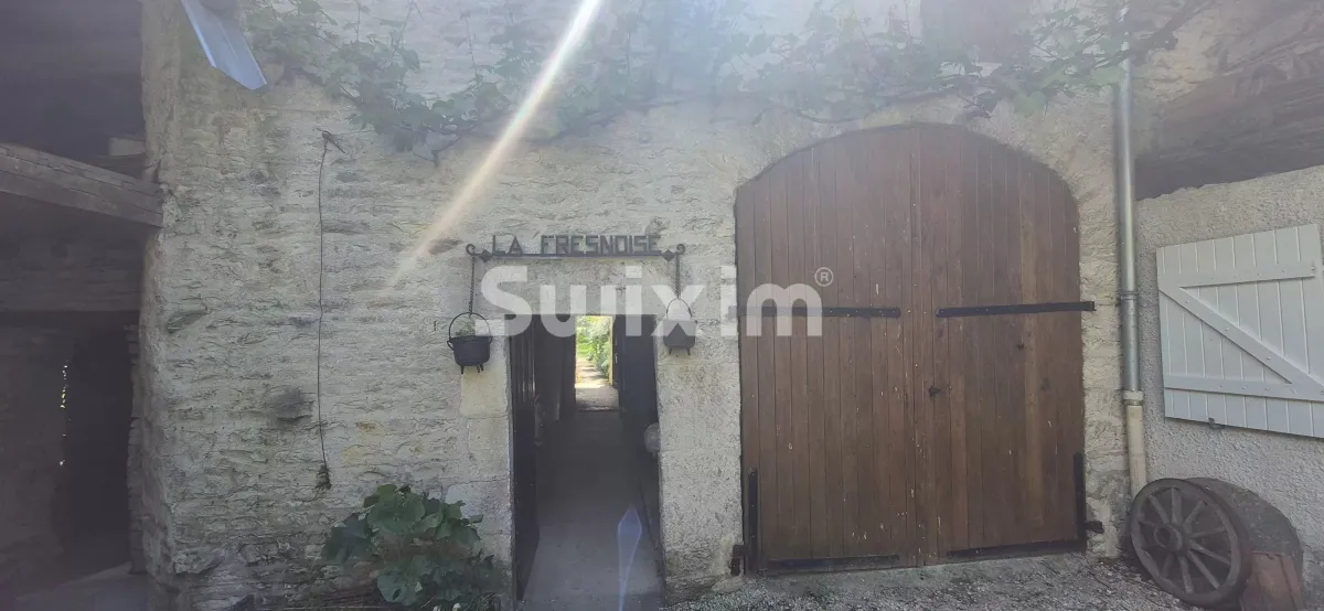 Haus zu verkaufen in Noyers - Einfamilienhaus zu verkaufen in Noyers, 14 Zimmer, 274 m2 - Smart Propylaia (24)