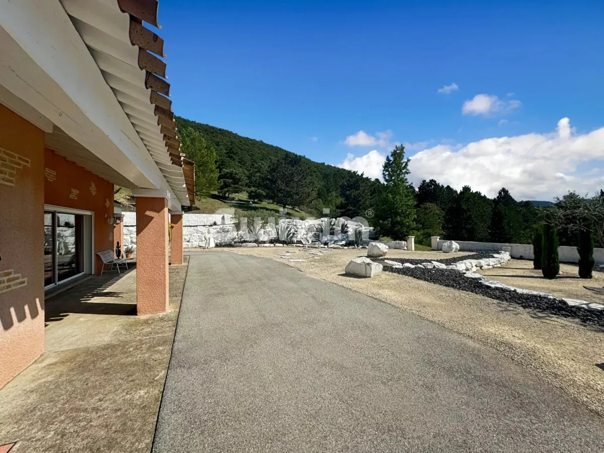 Maison à vendre à Saint-Vincent-De-Barres - Smart Propylaia (7)