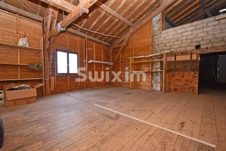 Maison à vendre à Collonges (17)