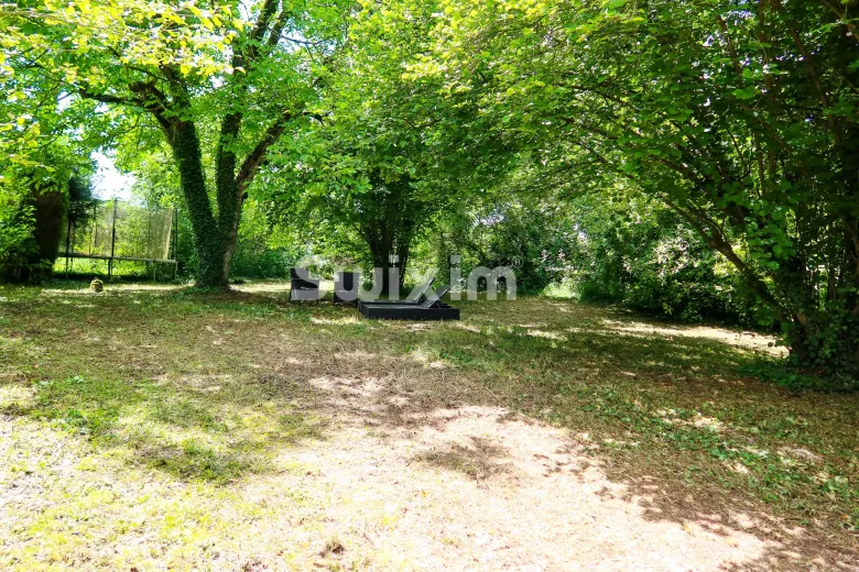 Maison à vendre à Les Maillys (18)