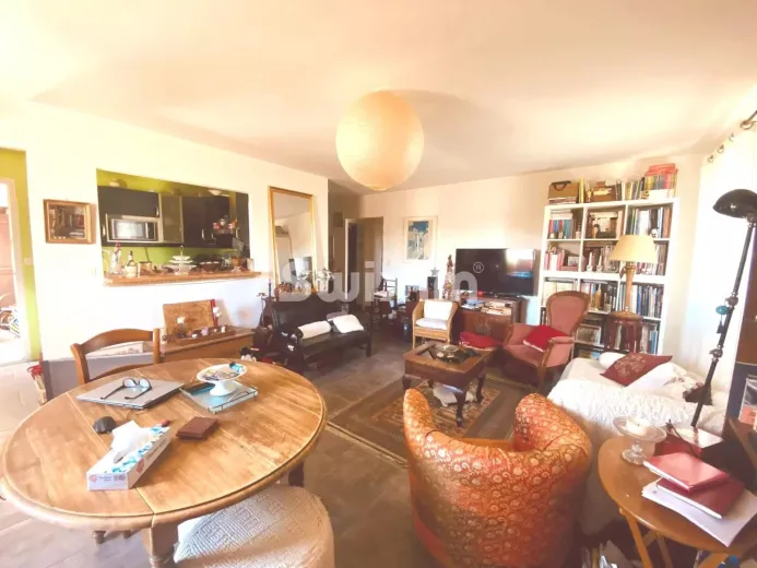 Apartment for sale in Saint-Just-d'Ardèche (2)