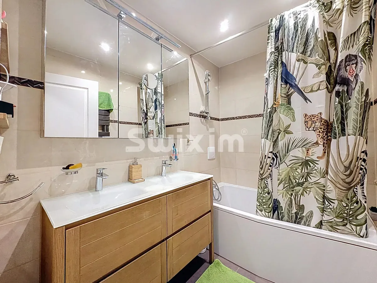 Wohnung zu verkaufen in Ferney-Voltaire - Wohnung zu verkaufen in Ferney-Voltaire, 3 Zimmer, 94 m2 - Smart Propylaia (9)