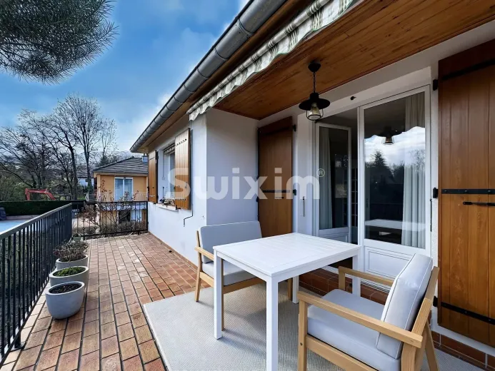House for sale in Saint-Genis-Pouilly - Smart Propylaia (14)