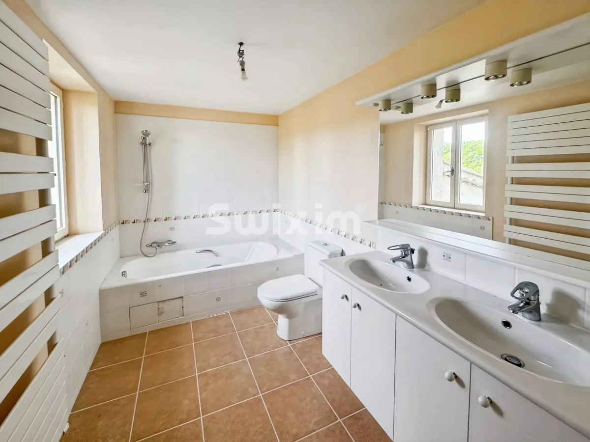 Haus zu verkaufen in Entrevennes - Anwesen zu verkaufen in Entrevennes, 20 Zimmer, 1000 m2 - Smart Propylaia (21)