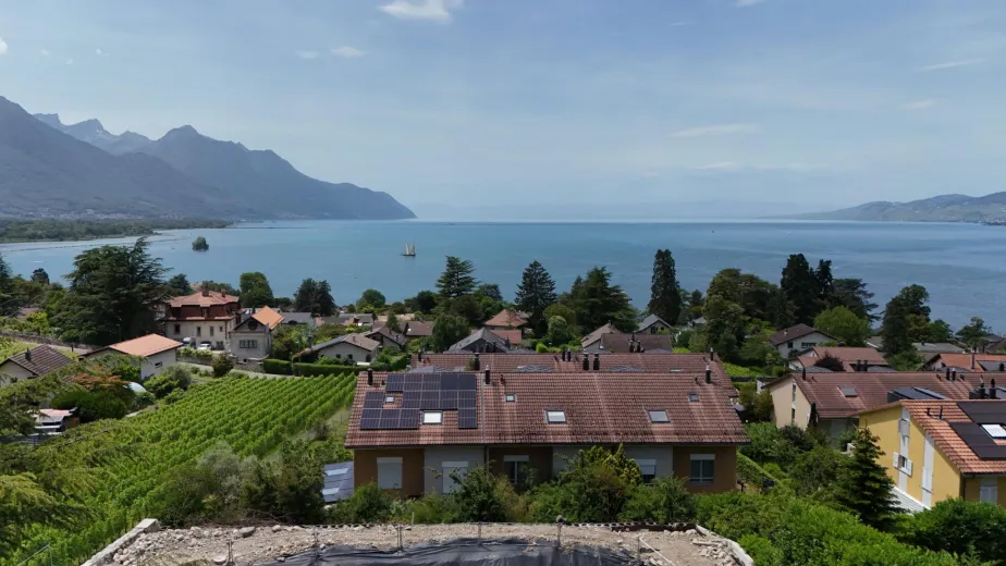 Zu verkaufen Villeneuve VD Angebautes Haus Schweiz - cChic-immoHub Ihr Immobilienportal
