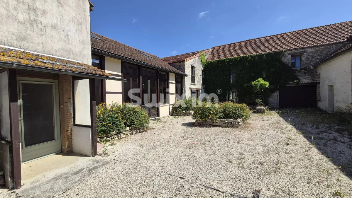Haus zu verkaufen in Noyers - Smart Propylaia (32)