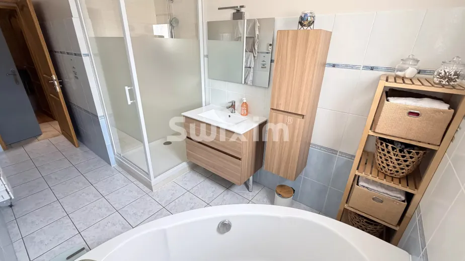 Maison à vendre à Lamarche-Sur-Saone (6)