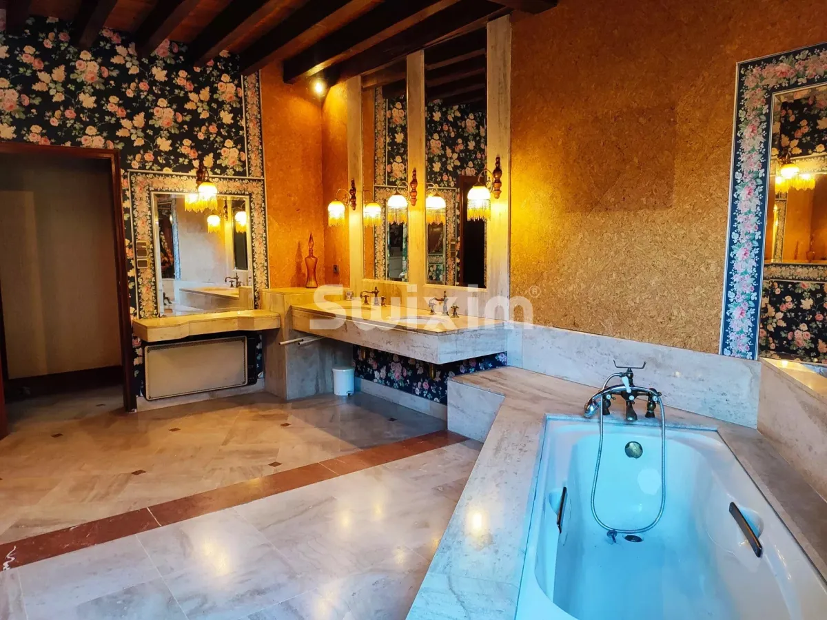 Maison à vendre à Foix - Charme et Prestige: Maison de maître à l'Architecture Unique en Ariège. - Smart Propylaia (9)
