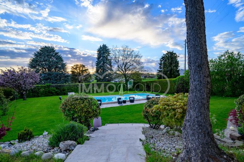 House for sale in Le Mont-sur-Lausanne - Single house for sale in Le Mont-sur-Lausanne, 10 rooms, 305 m2 - Smart Propylaia (3)