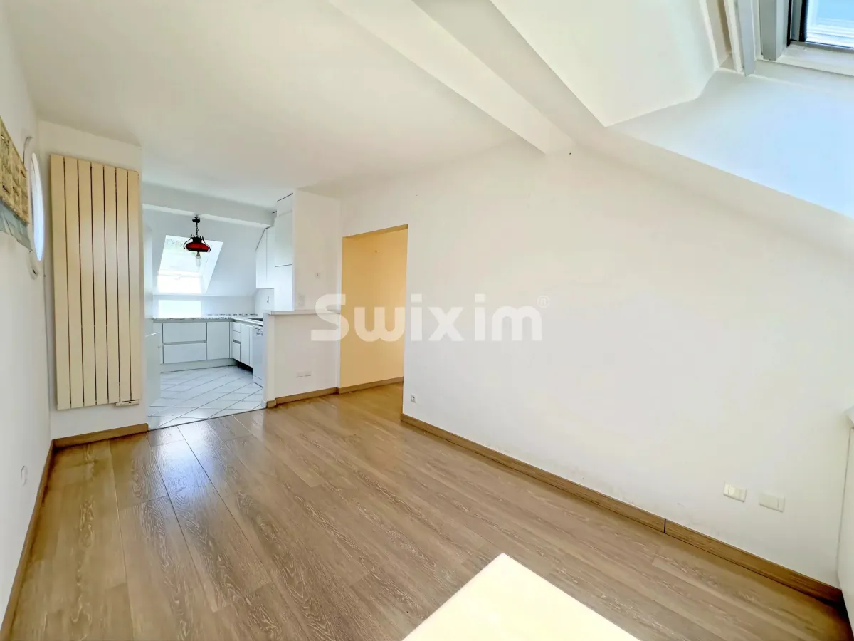 Wohnung zu verkaufen in Archamps - Wohnung zu verkaufen in Archamps, 6 Zimmer, 148.07 m2 - Smart Propylaia (6)