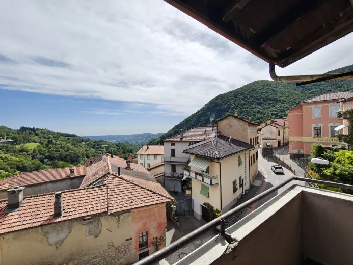 Zu verkaufen Dorfhaus Caneggio Schweiz - Schweiz - cChic-immoHub Ihr Immobilienportal