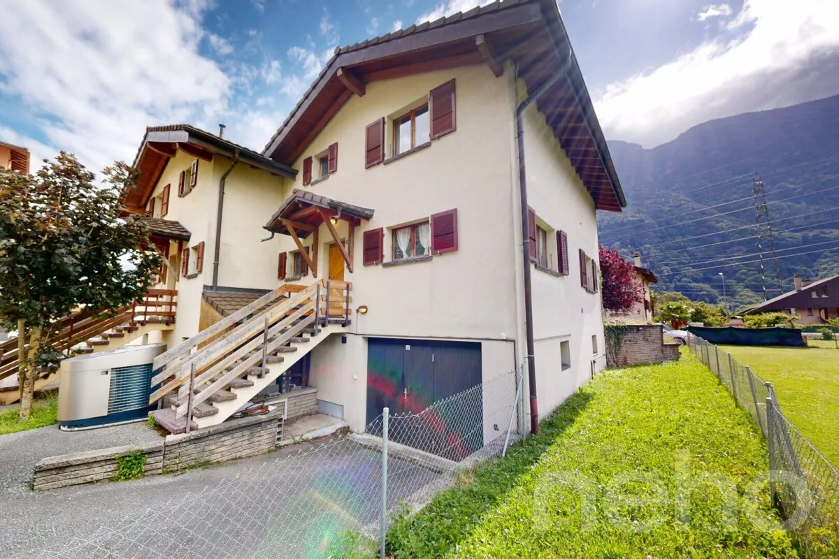 Collonges zu verkaufen Angebautes Haus Schweiz - cChic-immoHub Ihr Immobilienportal