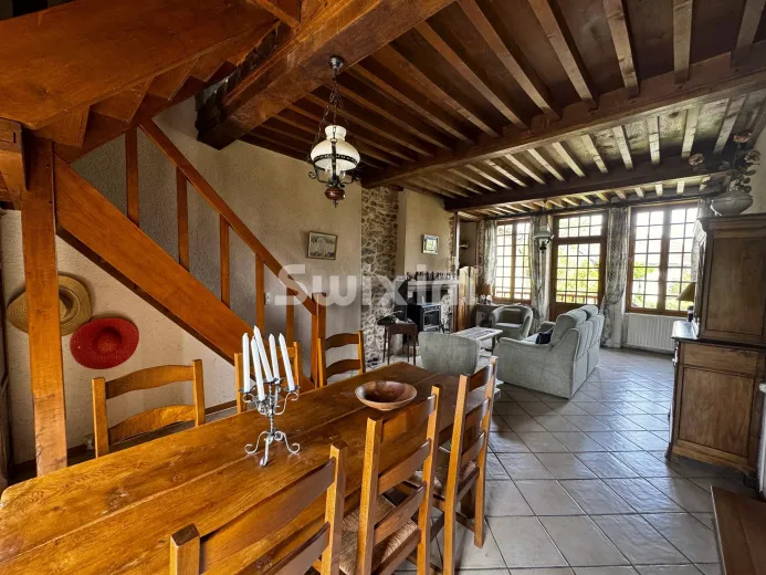 Casa in vendita a Domecy-Sur-Cure (6)