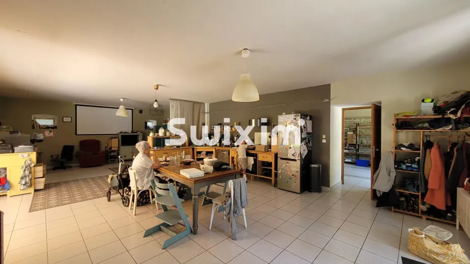 Maison à vendre à Lons-Le-Saunier (15)