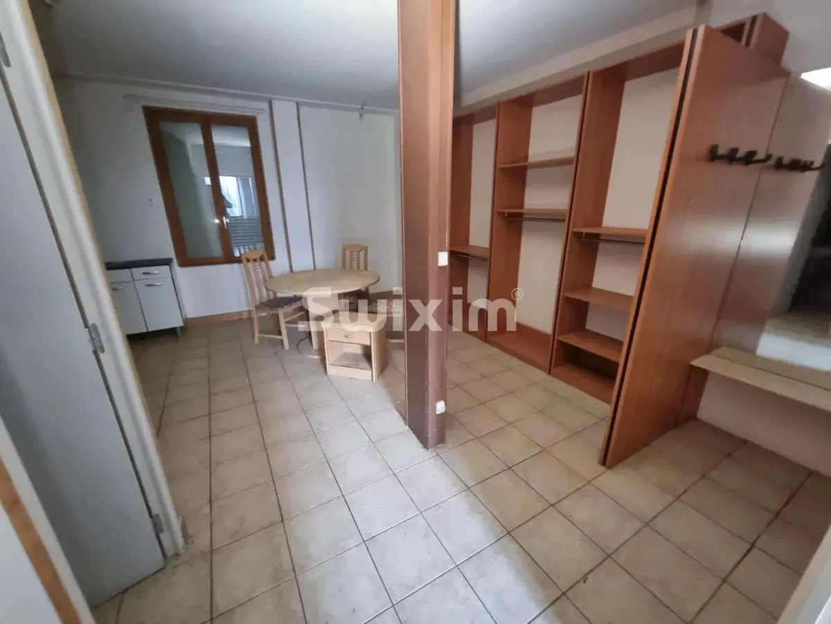 Multiple dwelling for sale in Varzy - Smart Propylaia (2)