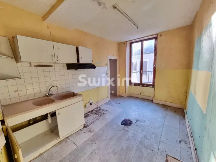Multiple dwelling for sale in Varzy (8)