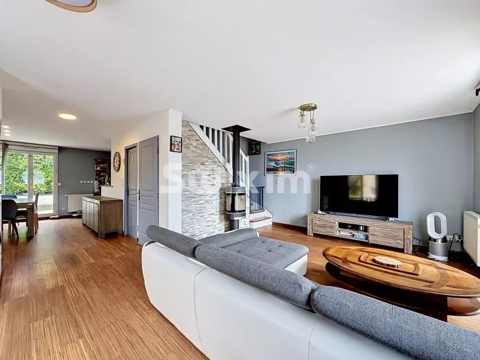 Maison à vendre à Peron