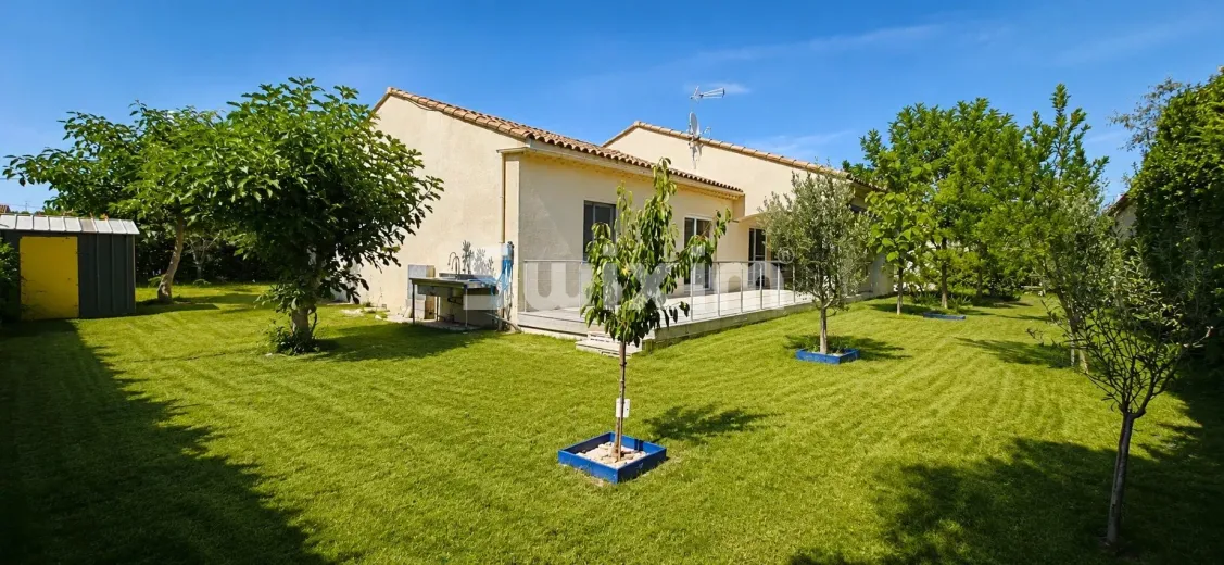 Casa in vendita a Valreas (2)