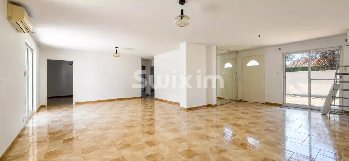 Casa in vendita a Valreas (5)