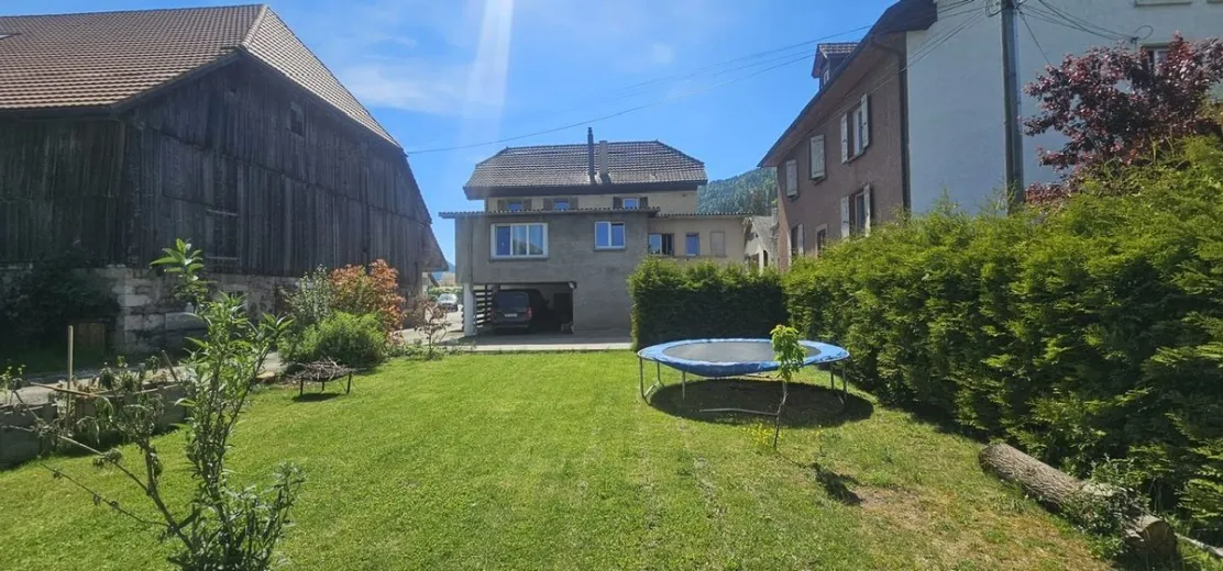 Zu verkaufen Einfamilienhaus Boveresse Schweiz - Schweiz - cChic-immoHub Ihr Immobilienportal