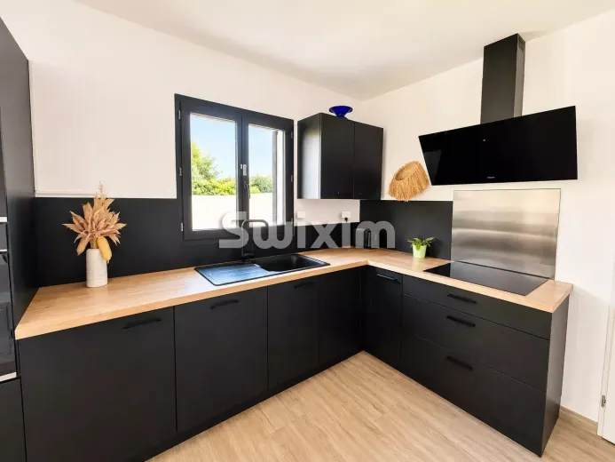 Maison à vendre à Camaret-Sur-Aigues (3)
