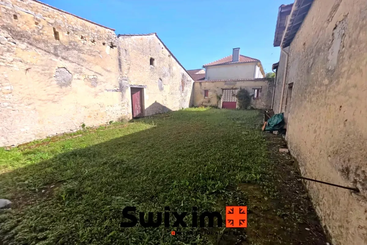 Maison à vendre à Begadan - Maison de Maître de 235M² à rénover à Blaignan-Prignac - Smart Propylaia (15)