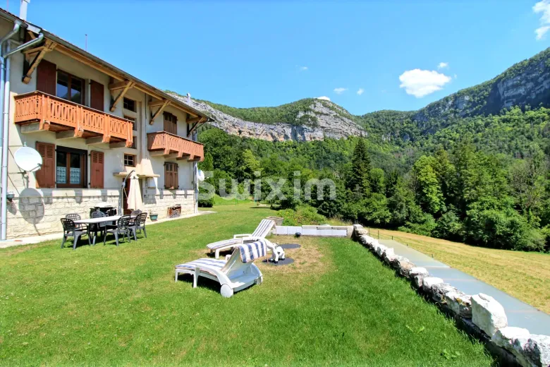 Einfamilienhaus zu verkaufen in Vulvoz, 9 Zimmer, 218 m2