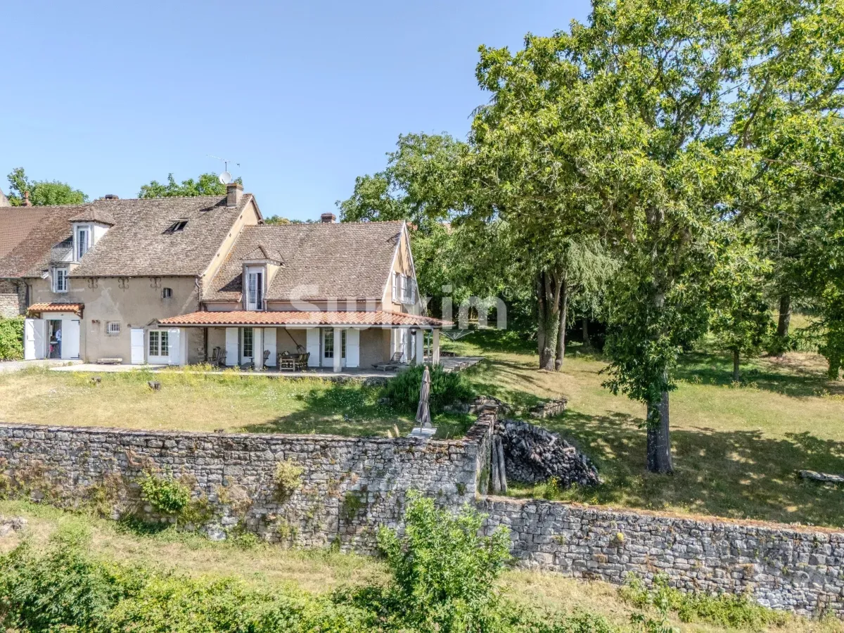 Haus zu verkaufen in Givry - Einfamilienhaus zu verkaufen in Givry, 7 Zimmer, 261 m2 - Smart Propylaia (24)