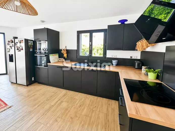 Maison à vendre à Camaret-Sur-Aigues (7)