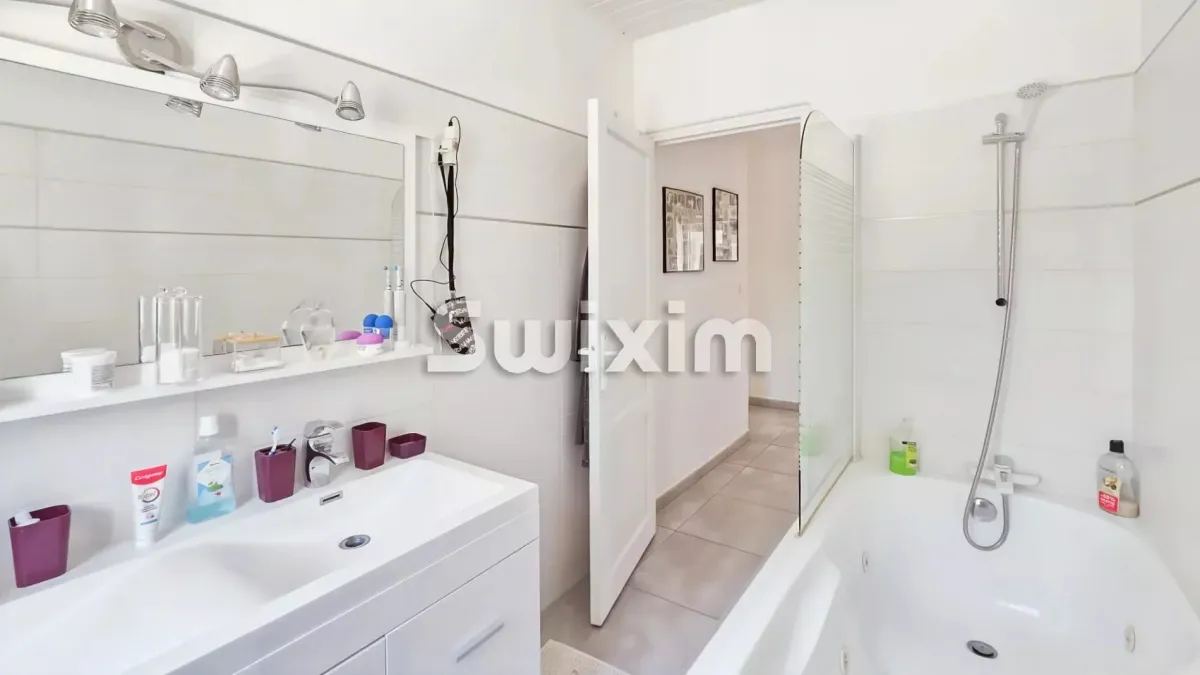 Haus zu verkaufen in Saint-Alexandre - Einfamilienhaus zu verkaufen in Saint-Alexandre, 7 Zimmer, 170 m2 - Smart Propylaia (30)
