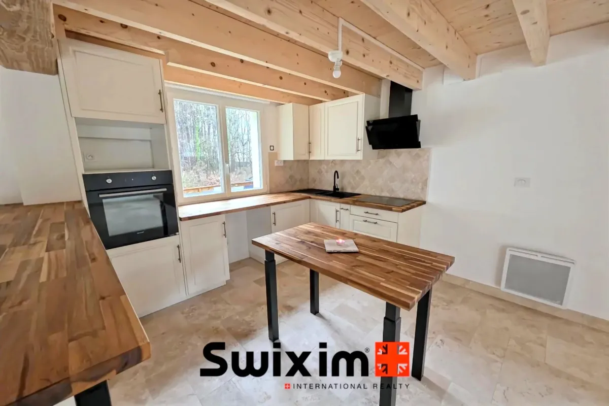 House for sale in Talais - Charming 115 m² house in Talais - Smart Propylaia (3)