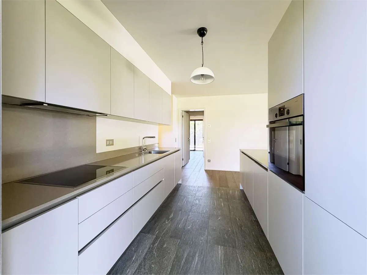 Lugano zu verkaufen  Wohnung Schweiz - cChic-immoHub Ihr Immobilienportal